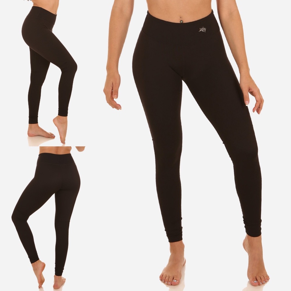 MIKA YOGA WEAR Kaya Legging